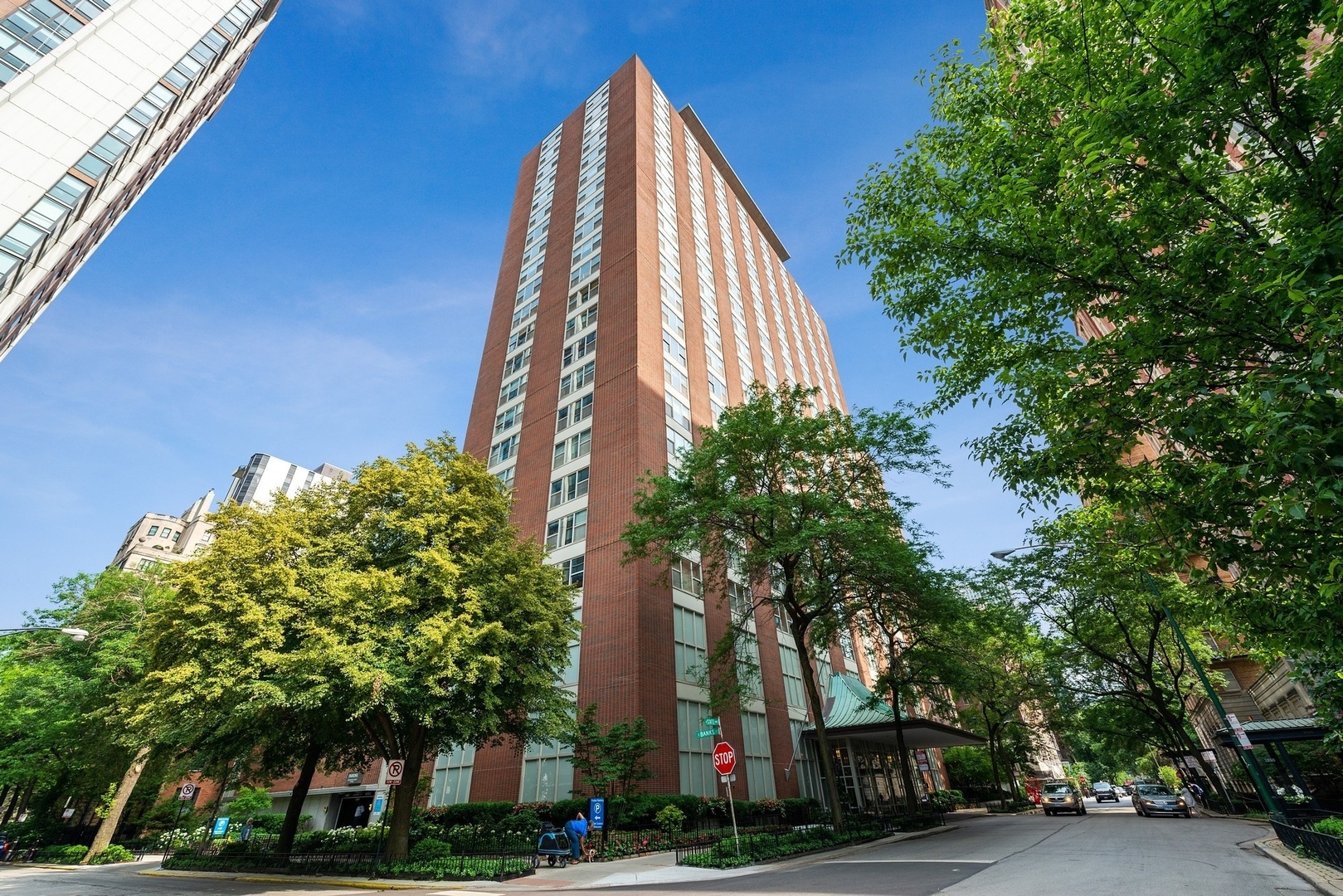 1325 N State Parkway 8E