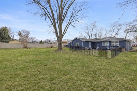 Tiny photo for 916 Barber Lane, Joliet, IL 60435 (MLS # 12595167)