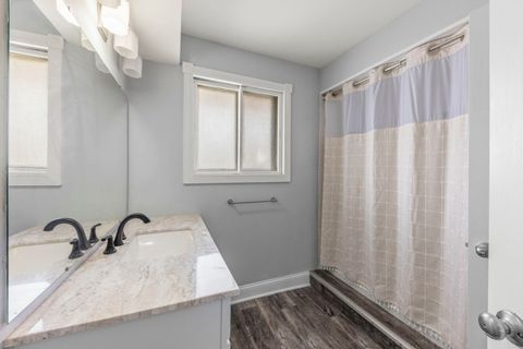 Tiny photo for 916 Barber Lane, Joliet, IL 60435 (MLS # 12595167)