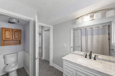 Tiny photo for 916 Barber Lane, Joliet, IL 60435 (MLS # 12595167)