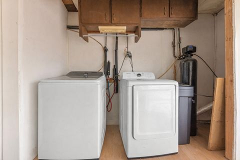 Tiny photo for 916 Barber Lane, Joliet, IL 60435 (MLS # 12595167)