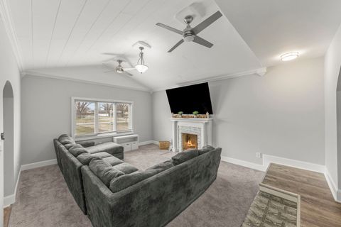 Tiny photo for 916 Barber Lane, Joliet, IL 60435 (MLS # 12595167)