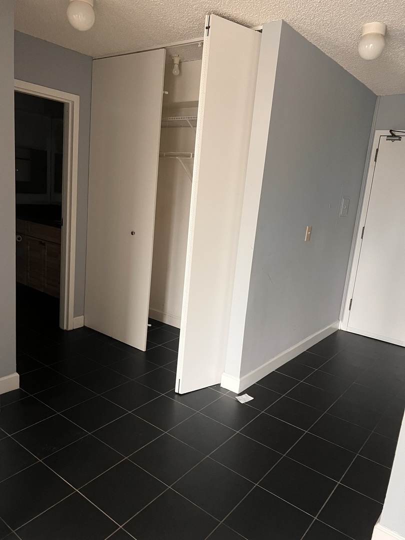 200 N Dearborn Street 4408