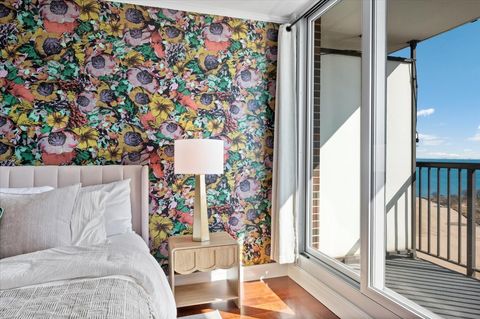 Tiny photo for 5855 N Sheridan Road #25G, Chicago, IL 60660 (MLS # 12562451)