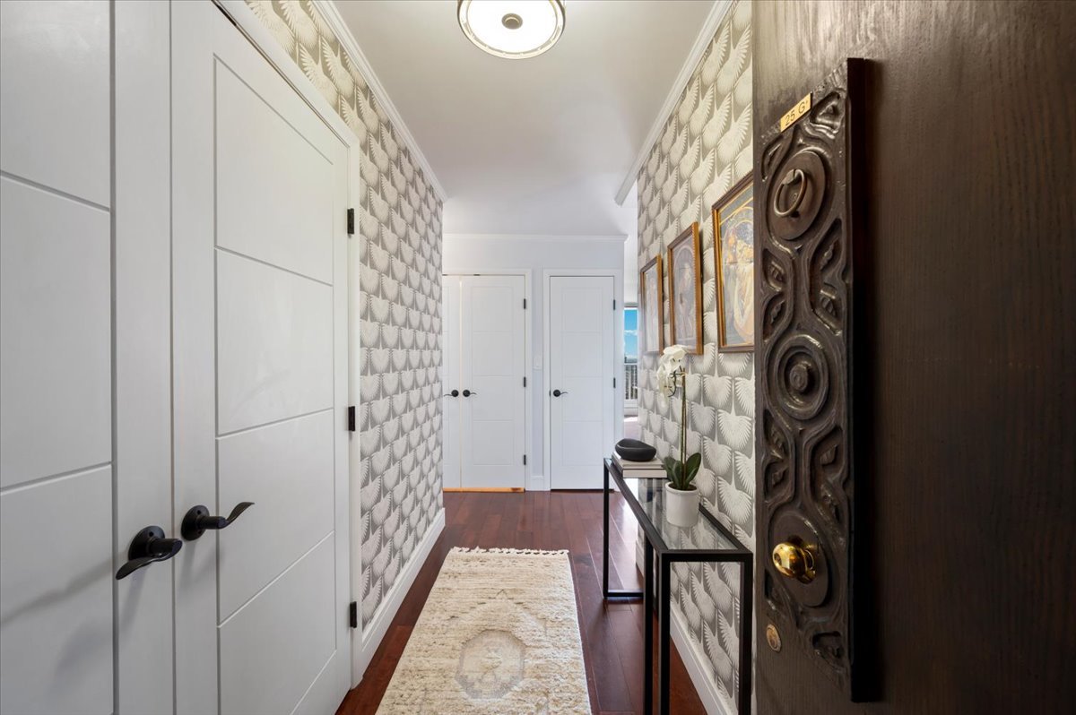 5855 N Sheridan Road 25G