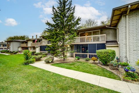 Photo of 15717 Orlan Brook Drive #G83, Orland Park, IL 60462 (MLS # 12495102)