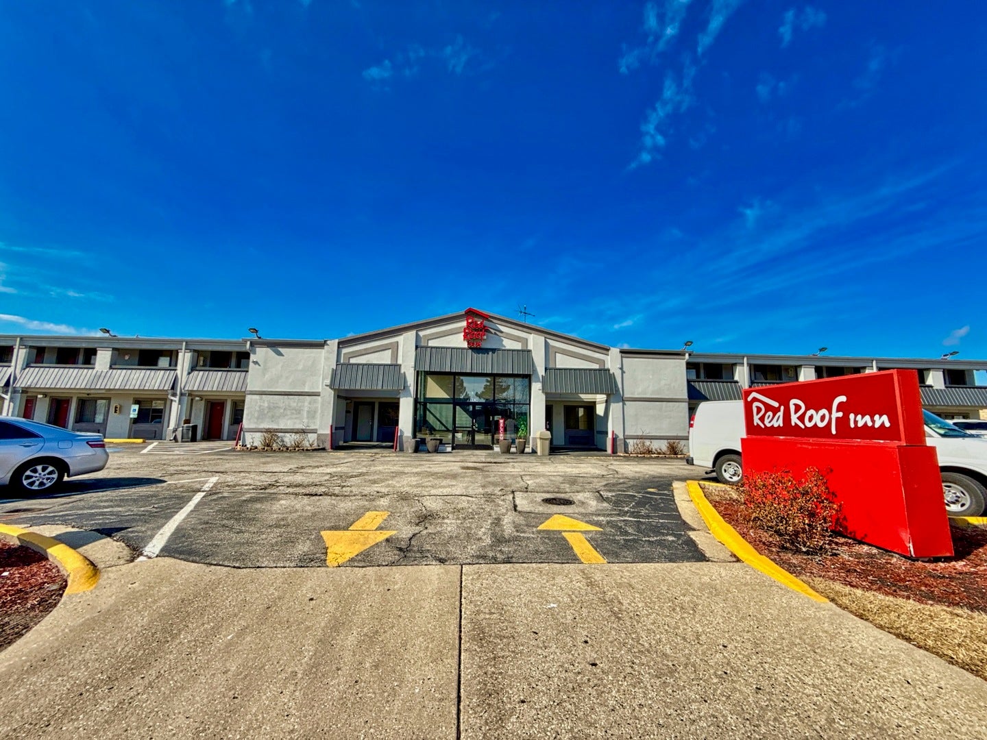 9424 Waukegan Road