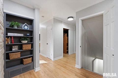 Tiny photo for 1 KENWOOD Avenue, Davenport, IA 52803 (MLS # QC4269387)