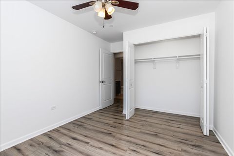 Tiny photo for 831 Mcintosh Court #208, Prospect Heights, IL 60070 (MLS # 12594553)