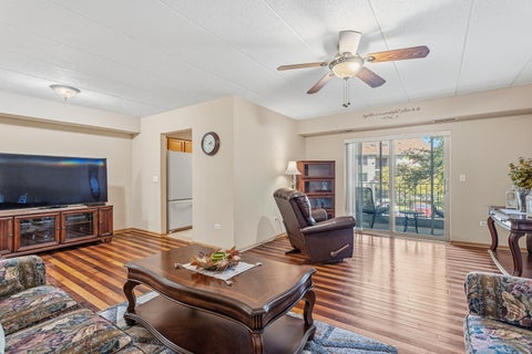 Tiny photo for 6845 Forestview Drive #2D, Oak Forest, IL 60452 (MLS # 12086913)