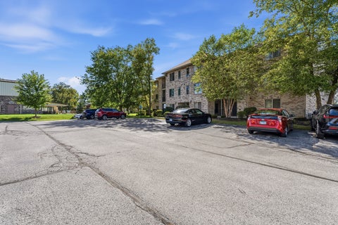 Tiny photo for 6845 Forestview Drive #2D, Oak Forest, IL 60452 (MLS # 12086913)