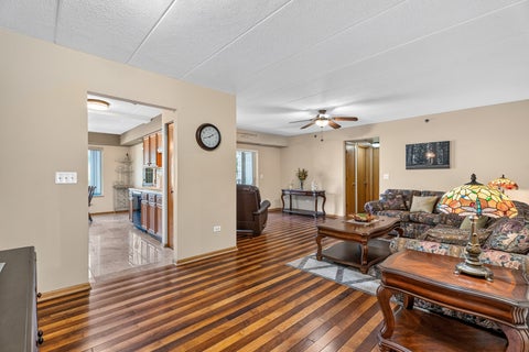 Tiny photo for 6845 Forestview Drive #2D, Oak Forest, IL 60452 (MLS # 12086913)