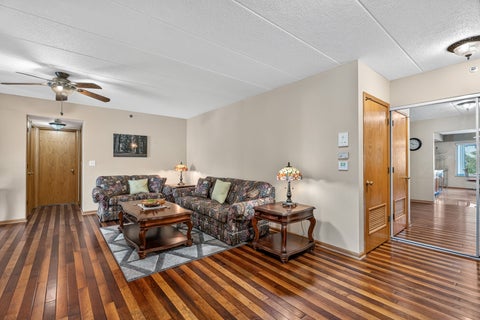 Tiny photo for 6845 Forestview Drive #2D, Oak Forest, IL 60452 (MLS # 12086913)