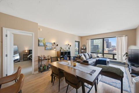 Tiny photo for 130 N GARLAND Court #2710, Chicago, IL 60602 (MLS # 12613865)