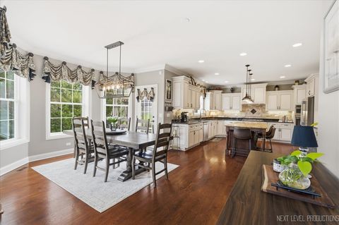 Tiny photo for 40W898 Fox Creek Drive, St. Charles, IL 60175 (MLS # 12604473)