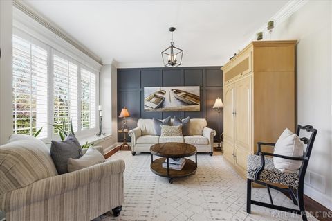 Tiny photo for 40W898 Fox Creek Drive, St. Charles, IL 60175 (MLS # 12604473)