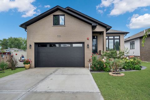 8332 S 78th Court Justice IL 60458