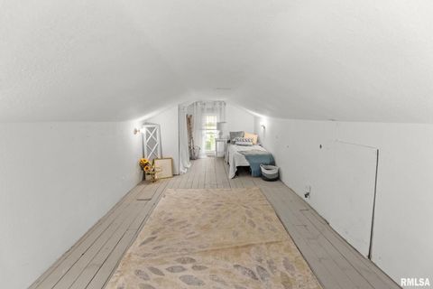 Tiny photo for 416 S MAPLE Street, Salem, IL 62881 (MLS # EB458518)