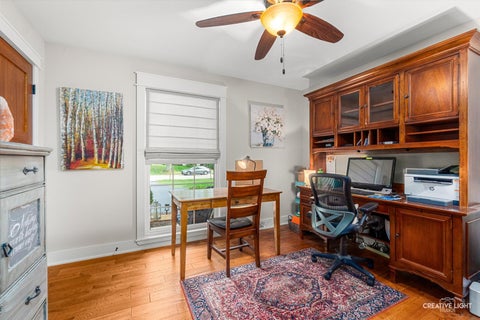 Tiny photo for 215 Chasse Circle, St. Charles, IL 60174 (MLS # 12729132)