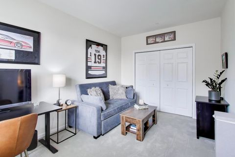 Tiny photo for 1914 Farnsworth Lane #208, Northbrook, IL 60062 (MLS # 12564472)
