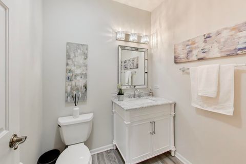 Tiny photo for 1914 Farnsworth Lane #208, Northbrook, IL 60062 (MLS # 12564472)