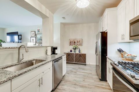 Tiny photo for 1914 Farnsworth Lane #208, Northbrook, IL 60062 (MLS # 12564472)