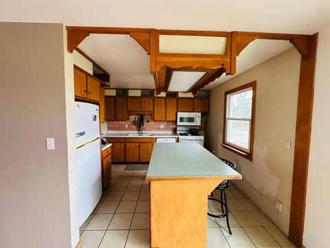 Tiny photo for 3789 E LAKEVIEW Drive, Kankakee, IL 60901 (MLS # 12625792)