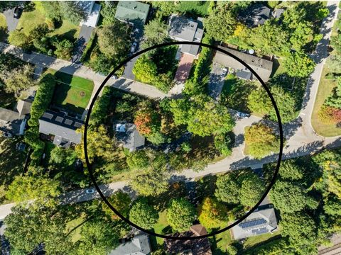 Tiny photo for 3373 Brook Road, Highland Park, IL 60035 (MLS # 12470310)