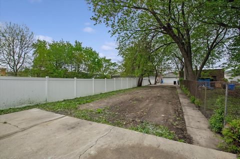 Tiny photo for 8848 S Wabash Avenue, Chicago, IL 60619 (MLS # 12637434)