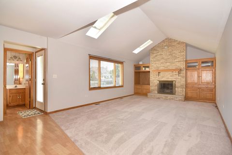 Tiny photo for 1263 Harleyford Road, Woodridge, IL 60517 (MLS # 12620834)