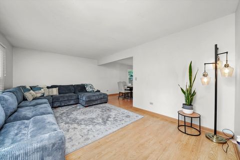 Tiny photo for 41 Lockman Circle, Elgin, IL 60123 (MLS # 12509679)