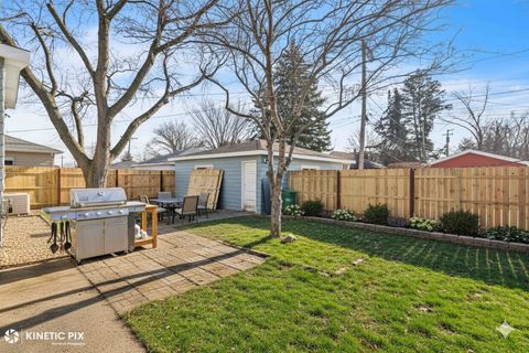 Tiny photo for 11011 W Roosevelt Road, Westchester, IL 60154 (MLS # 12604362)