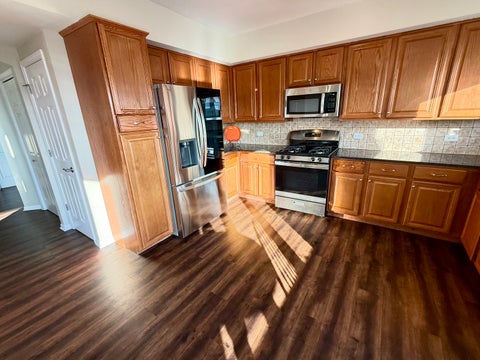 Tiny photo for 11131 Waters Edge Drive #4B, Orland Park, IL 60467 (MLS # 12795552)