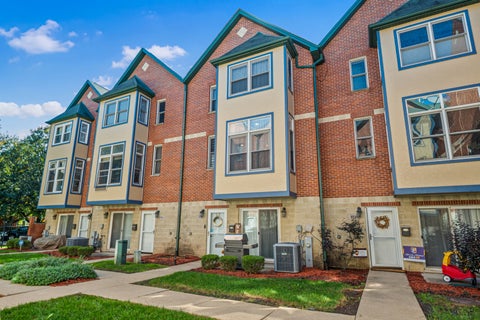 Photo of 3738 Forest Avenue, Brookfield, IL 60513 (MLS # 12795705)
