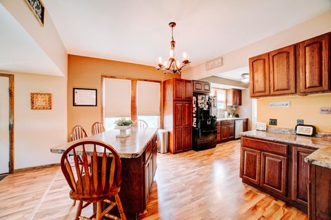 Tiny photo for 206 W Frederick Street, Milford, IL 60953 (MLS # 12434802)