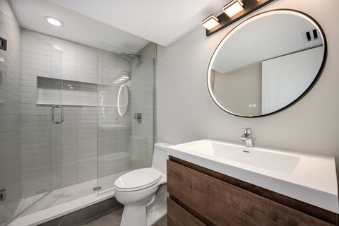 Tiny photo for 2225 W Carmen Avenue, Chicago, IL 60625 (MLS # 12585510)