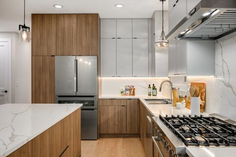 Tiny photo for 2225 W Carmen Avenue, Chicago, IL 60625 (MLS # 12585510)