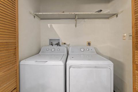 Tiny photo for 1203 WYNDHAM Court #105, Palatine, IL 60074 (MLS # 12597018)