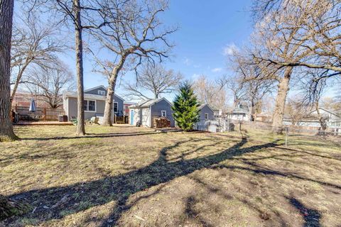 Tiny photo for 367 N Lake Street, Grayslake, IL 60030 (MLS # 12586003)