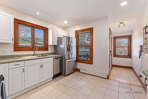 Tiny photo for 367 N Lake Street, Grayslake, IL 60030 (MLS # 12586003)