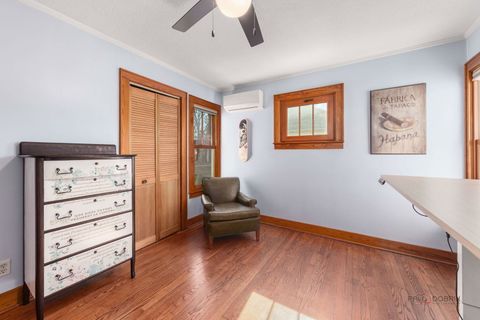 Tiny photo for 367 N Lake Street, Grayslake, IL 60030 (MLS # 12586003)