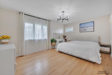 Tiny photo for 113 S Wedgewood Drive, Barrington, IL 60010 (MLS # 12594126)