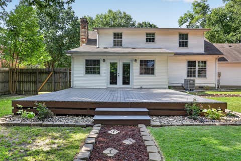 Tiny photo for 1004 E Illinois Street, Marion, IL 62959 (MLS # 12689073)