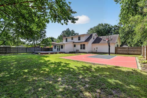 Tiny photo for 1004 E Illinois Street, Marion, IL 62959 (MLS # 12689073)