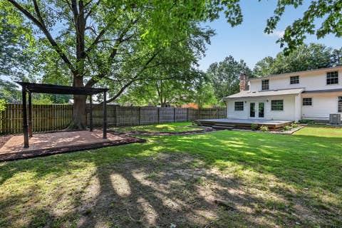 Tiny photo for 1004 E Illinois Street, Marion, IL 62959 (MLS # 12689073)