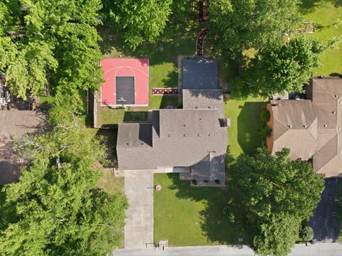 Tiny photo for 1004 E Illinois Street, Marion, IL 62959 (MLS # 12689073)