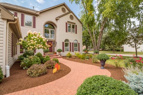 Tiny photo for 1582 Dogwood Drive, Crystal Lake, IL 60014 (MLS # 12483074)