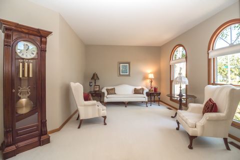 Tiny photo for 1582 Dogwood Drive, Crystal Lake, IL 60014 (MLS # 12483074)