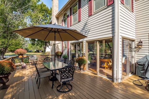 Tiny photo for 1582 Dogwood Drive, Crystal Lake, IL 60014 (MLS # 12483074)