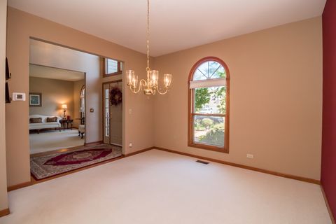 Tiny photo for 1582 Dogwood Drive, Crystal Lake, IL 60014 (MLS # 12483074)